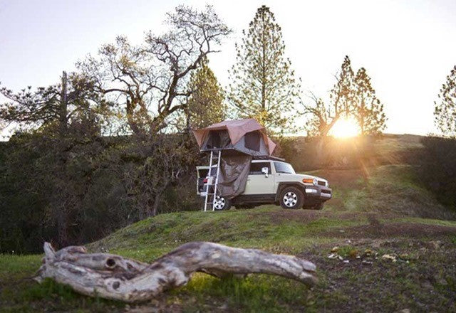 Exklusive Dachzelte und Camping Zubehör